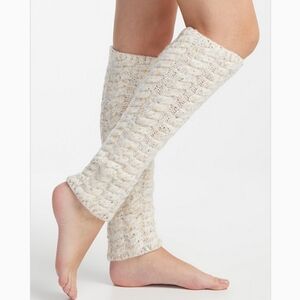 BNWT Lemon Tweed Cable Knit Legwarmers